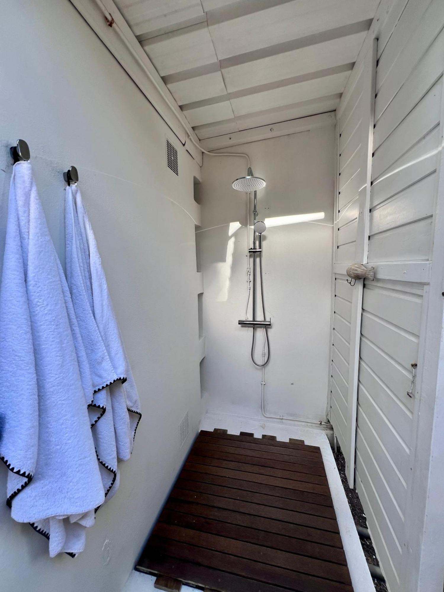 Bungalow Face Au Lagon Saint-Paul Екстериор снимка